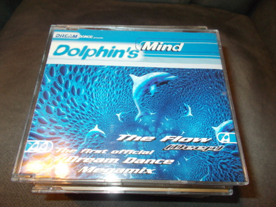 CDM DOLPHIN'S MIND **THE FLOW ( MEGAMIX ) **