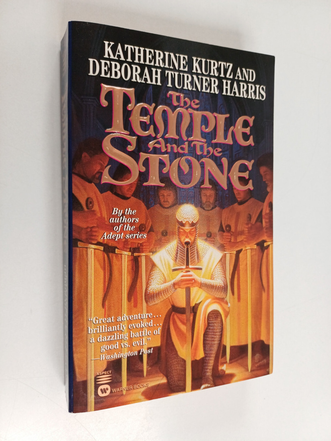 Katherine Kurtz ym. : The Temple and the Stone