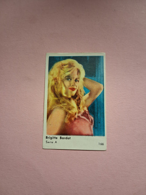 Brigitte Bardot. 166.