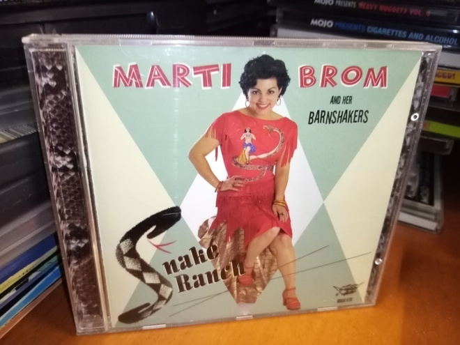 CD MARTI BROM AND HER BARNSHAKERS :  SNAKERANCH