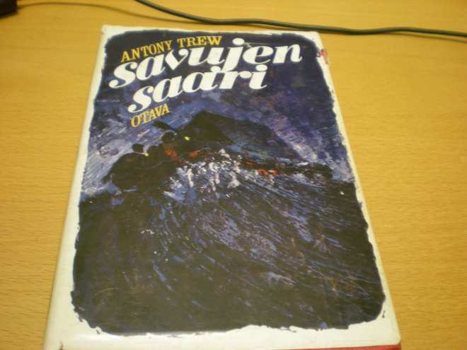 Anton Trew: Savujen saari
