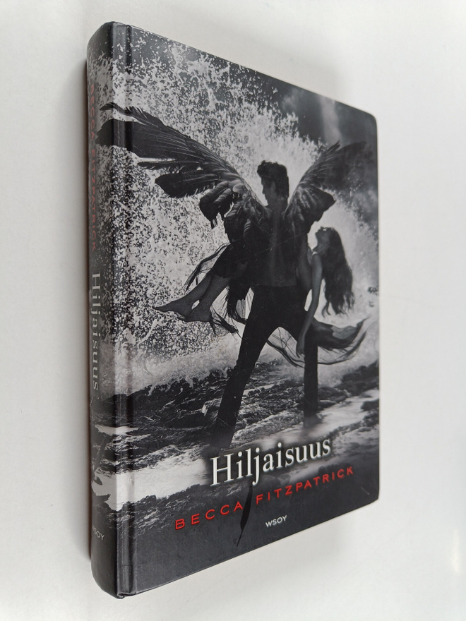 Becca Fitzpatrick : Hiljaisuus