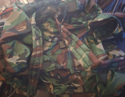 Armeija kuosinen reppu