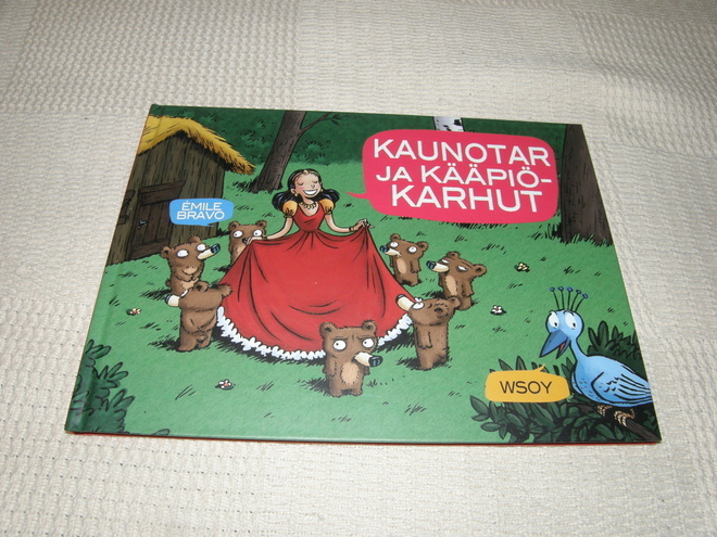 Emile Bravo Kaunotar ja kääpiökarhut