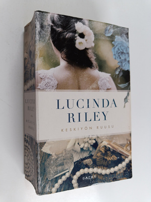 Lucinda Riley : Keskiyön ruusu