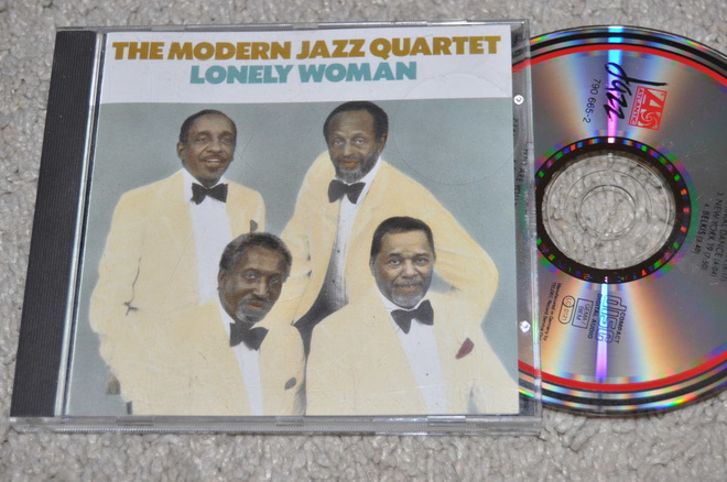 MODERN JAZZ QUARTET - LONELY WOMAN CD 1987
