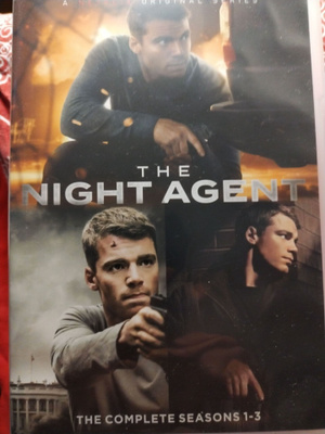 The Night Agentti.