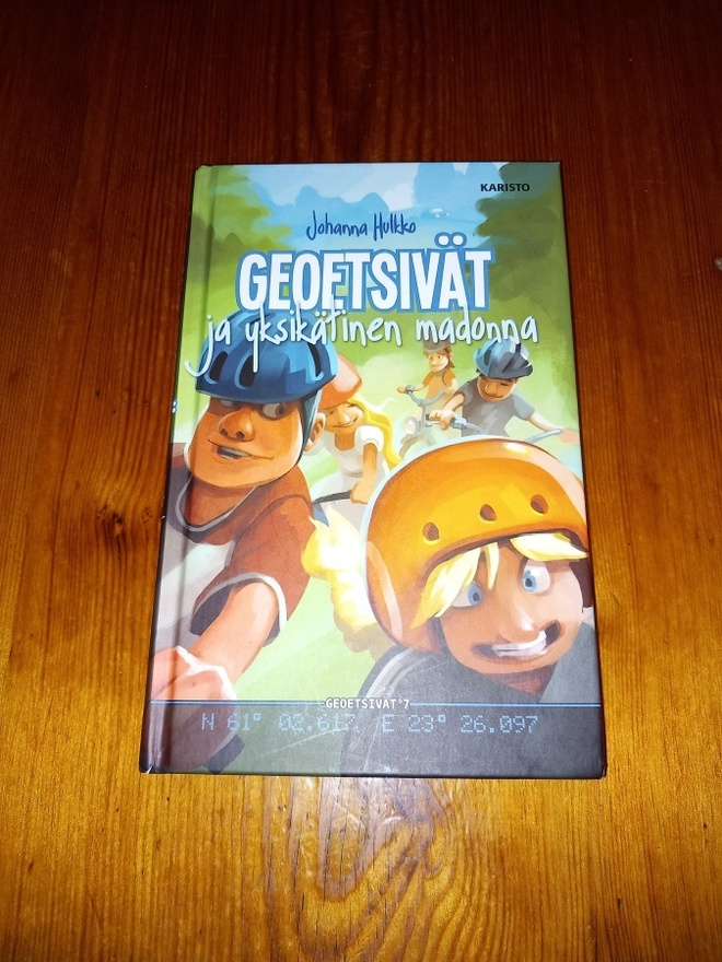 Geoetsivät ja yksikätinen madonna – Johanna Hulkko