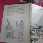 PYRAMIDI - david macaulay : 1.p v 1975 - pikkukuva 2