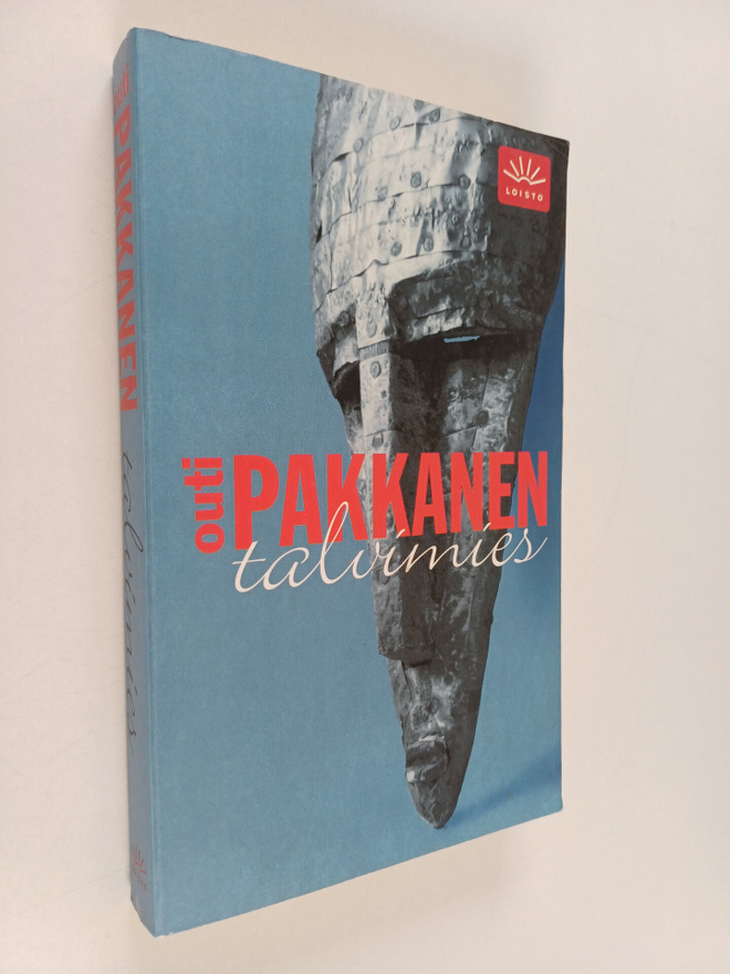 Outi Pakkanen : Talvimies : jännitysromaani