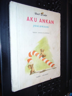 TKK    : Aku Ankan joulukuusi  (1.p.195? ) Sis.postikulut