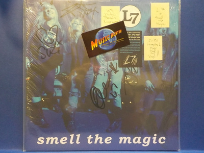 L7 - SMELL THE MAGIC - 2020 UUSI LP + KOKO BANDIN NIMMARIT