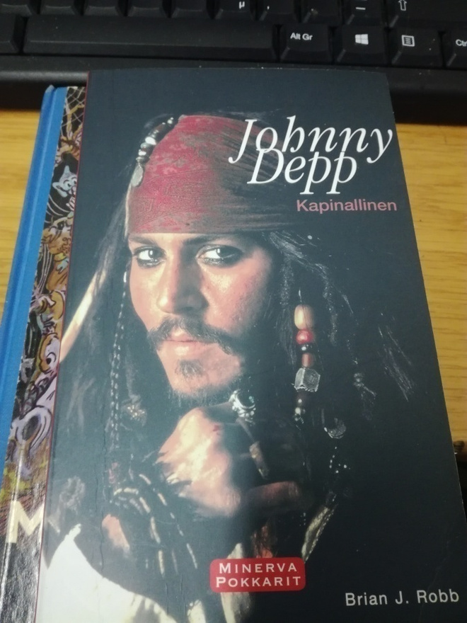 Brian J. Jobb Johnny depp kapinallinen