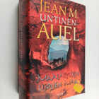 Jean M Untinen-Auel : Maalattujen luolien maa - pikkukuva 1