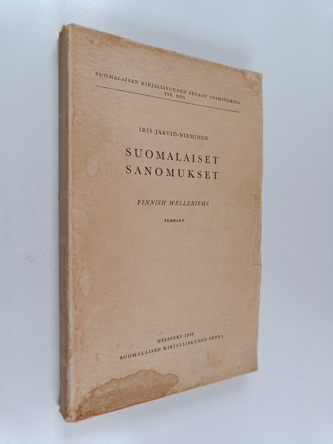 Iris Järviö-Nieminen : Suomalaiset sanomukset
