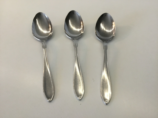 2 kpl vintage ruokalusikoita