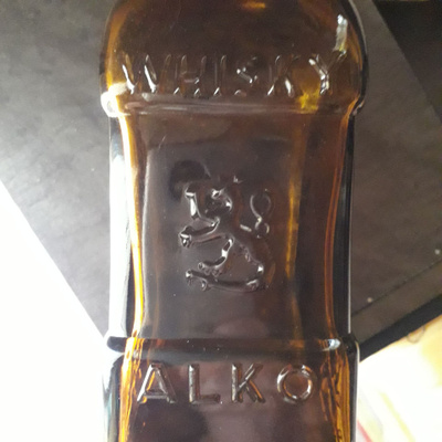 Alko, viskipullo, Suomi Leijona