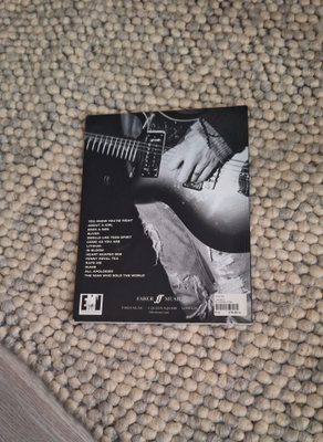 Nirvana Guitar Recorded Versions nuottikirja