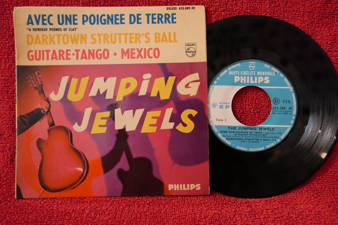 Jumping Jewels – Cien Kilogramos De Barro Ep Spain 1962