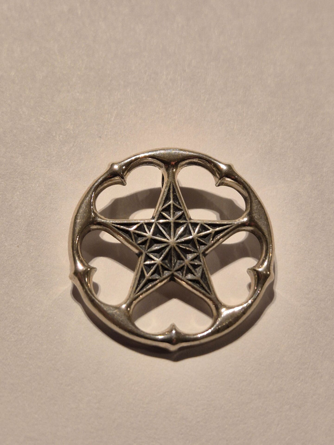 Kalevala Koru A Star All Heart iso riipus hopea