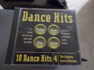 CD DANCE HITS 4