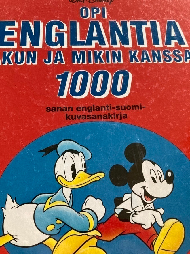OPI ENGLANTIA AKUN JA MIKIN KANSSA 1000 Sanan kuvassanakirja