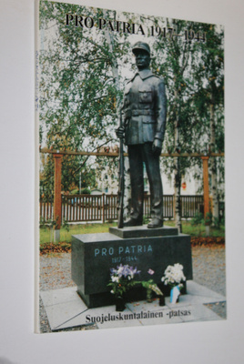 Ermei (toim.) Kanninen : Pro patria 1917-1944 : Suojelusk...