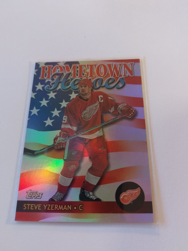 2002-03 Topps - Hometown Heroes USA #HHU4 Steve Yzerman