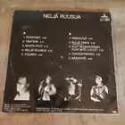 NELJÄ RUUSUA - pikkukuva 2