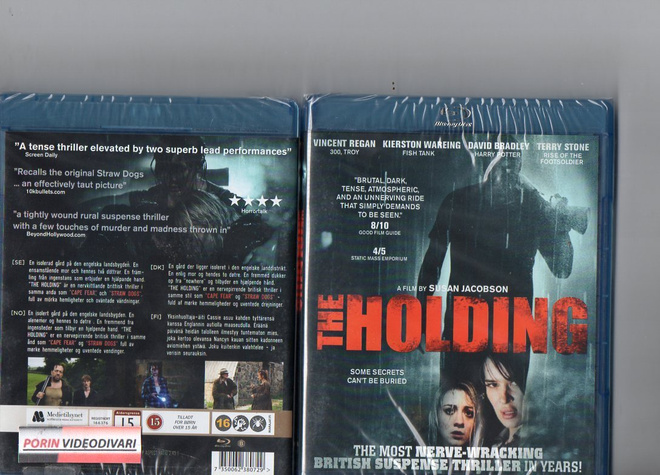 Holding	(3 406)	UUSI	-FI-	BLU-RAY	nordic,