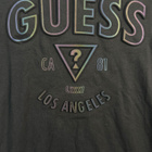 GUESS miesten T-paita, musta, monivärinen logo, koko M – uus - pikkukuva 2