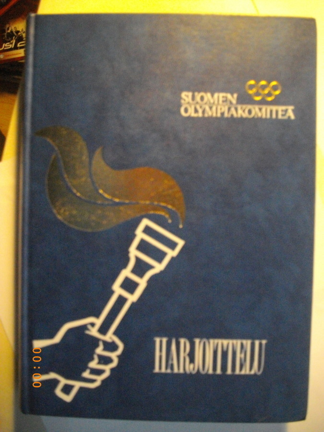 Suomalainen valmennusoppi 2. Harjoittelu (24.3)