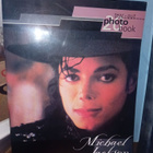 Michael Jackson: 20 tear-out photo book ( SIS POSTIKULU ) - pikkukuva 1