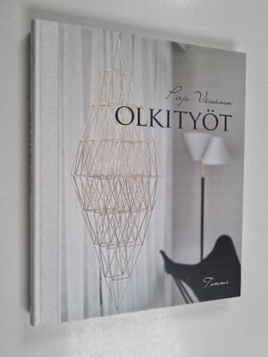 Pirjo Väisänen : Olkityöt
