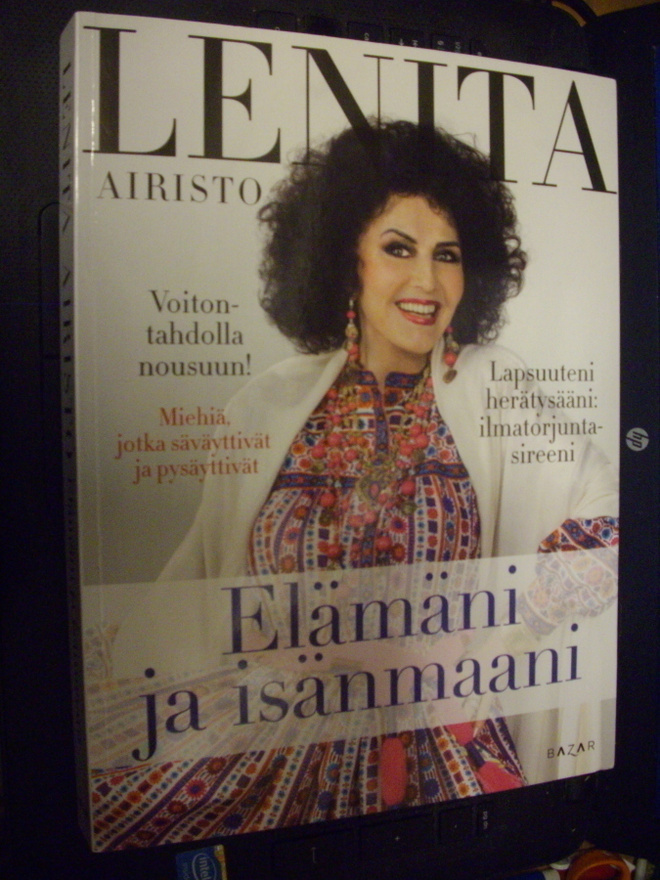 Lenita Airisto : Elämäni ja isänmaani ( 1 p. 2017 ) sis. psk