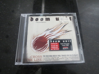 DOOM UNIT : CROSS THE LINE