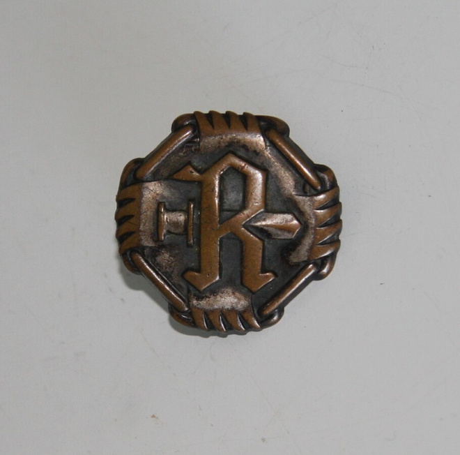 Rukajärven suunnan RR / Asevelimerkki Isompi