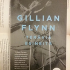 Gillian Flynn - Teräviä esineitä (pokkari) - pikkukuva 2