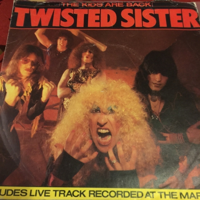 TWISTED SISTER: The Kids Are Back * Shoot ém Down *UK 1983