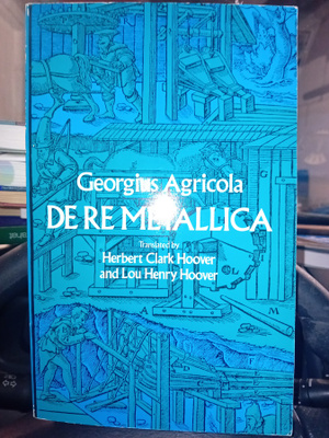 Agricola : DE RE METALLICA ( SIS POSTIKULU )
