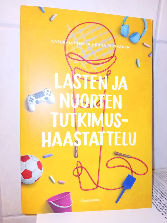 Kallinen : Lasten ja nuorten tutkimushaastattelu ( SIS POSTI