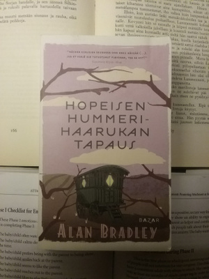 Alan Bradley - Hopeisen hummerihaarukan tapaus (pokkari)