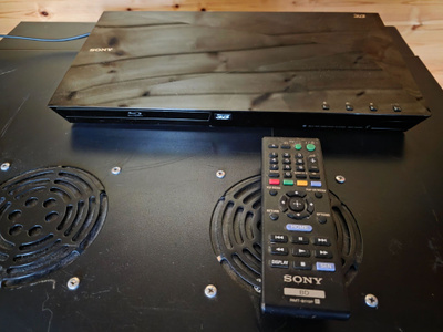 Sony BDP-S4100 3D Blu-ray / DVD -soitin