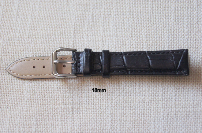 18mm - Nahkaranneke musta
