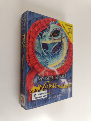 Salamanda Drake : Myrskyn selässä