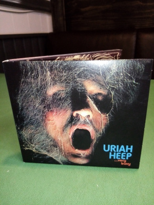 2CD Uriah Heep : ... very eavy ( SIS POSTIKULU)