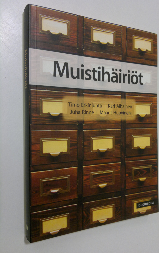 Timo ym. (asiantuntijat) Erkinjuntti : Muistihäiriöt