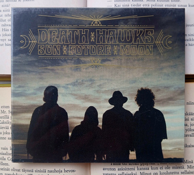 Death Hawks – Sun Future Moon (UUSI CD)