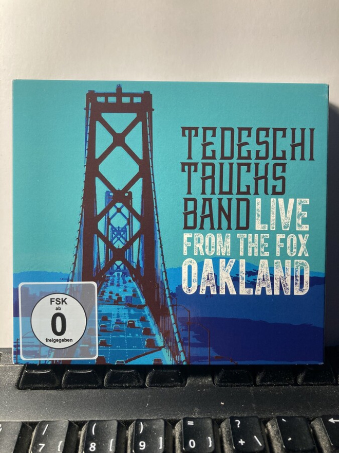 TEDESCHI TRUCKS BAND: Live From The Fox Oakland, CD x 2 +DVD