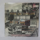 THE CLASH - THIS IS ENGLAND EX/EX- 7" - pikkukuva 2